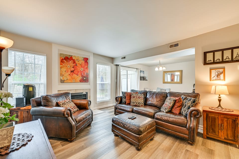 Cozy Family Retreat! Home in Charlotte Suburbs Apartment in Pineville