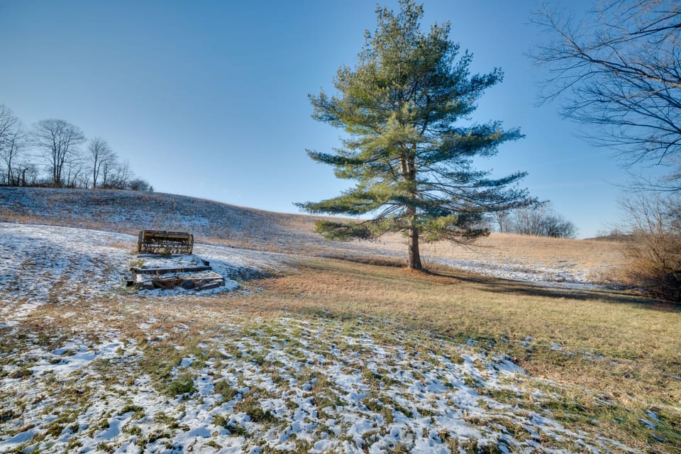 5-Acre Hocking Hills Hideaway! Pet-Friendly Home House in Ohio