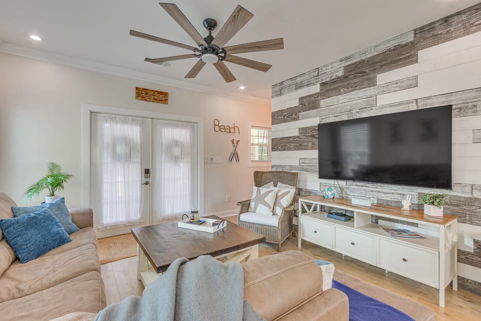 Family Friendly & Resort Perks! Perdido Key Condo Villa in Perdido Key