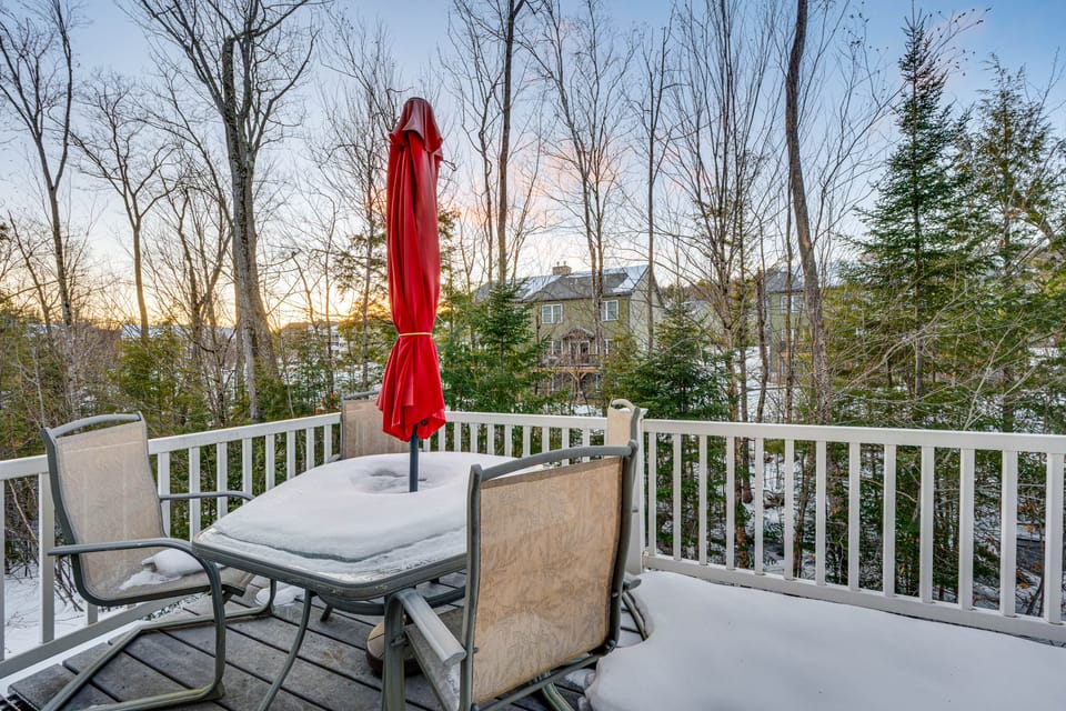 Upscale Retreat at Loon Mountain! Family Townhome Apartment in Woodstock