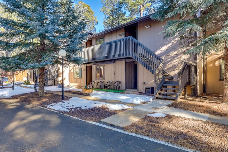 Luxe White Mountain Condo: Addt'l Rental On-Site Apartment in Arizona