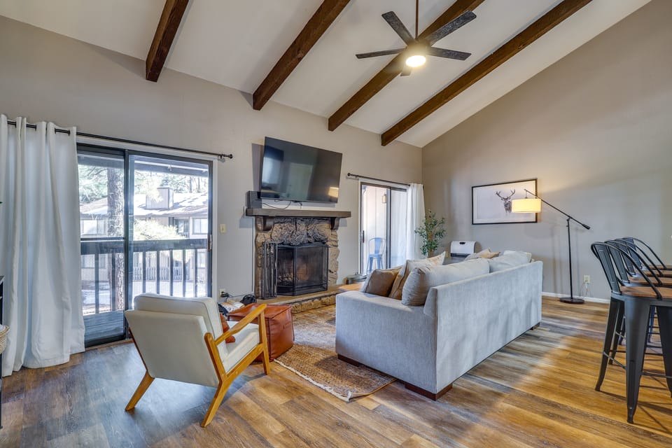 Luxe White Mountain Condo: Addt'l Rental On-Site Apartment in Arizona