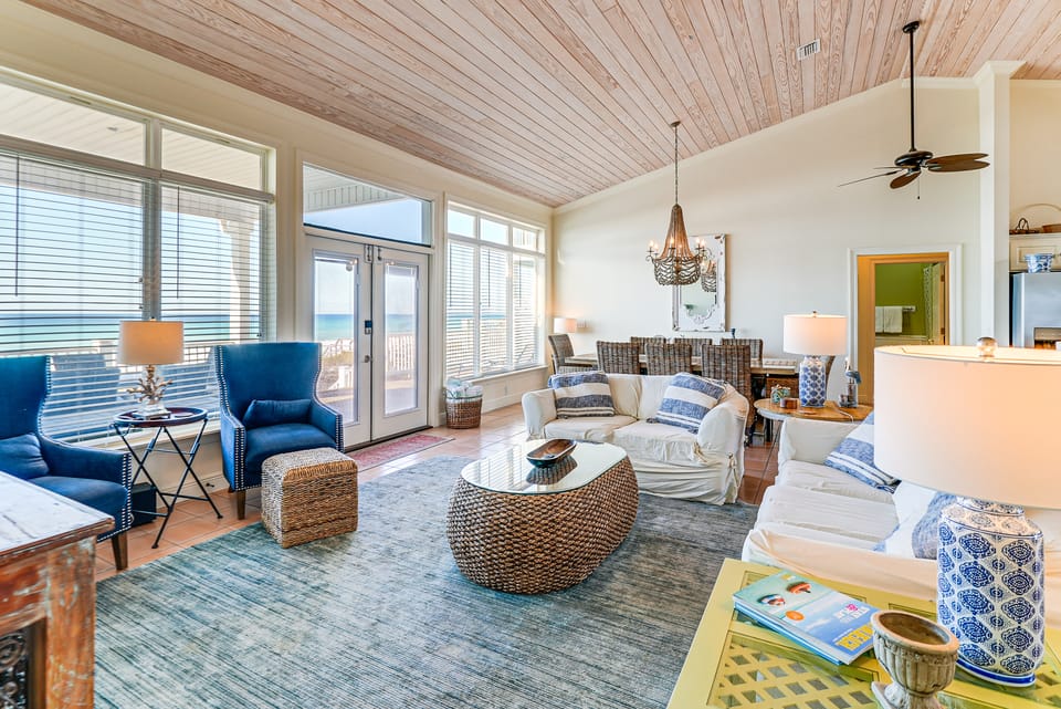 Direct Beach Access! Prime PCB Bungalow w/ Deck House in Lower Grand Lagoon