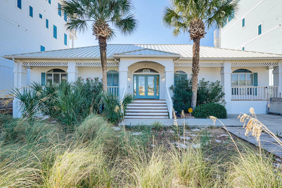 Direct Beach Access! Prime PCB Bungalow w/ Deck House in Lower Grand Lagoon