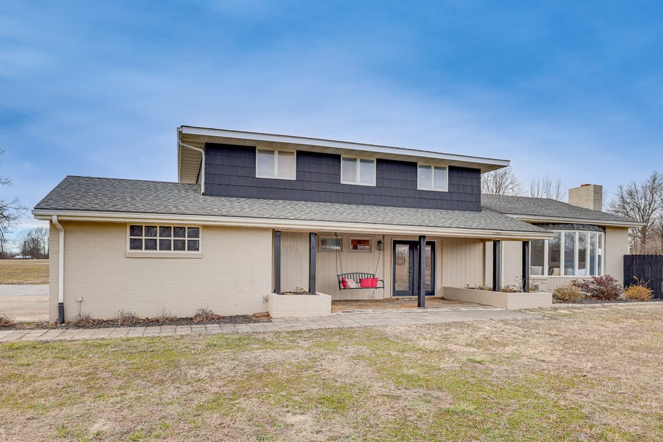 Home w/ Pickleball Court, 3 Mi to Nevada Speedway! House in Ozark Mountains