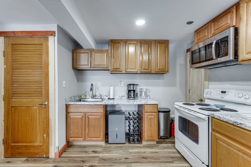 Explore the Northeast Kingdom! Home w/ Deck House in Vermont