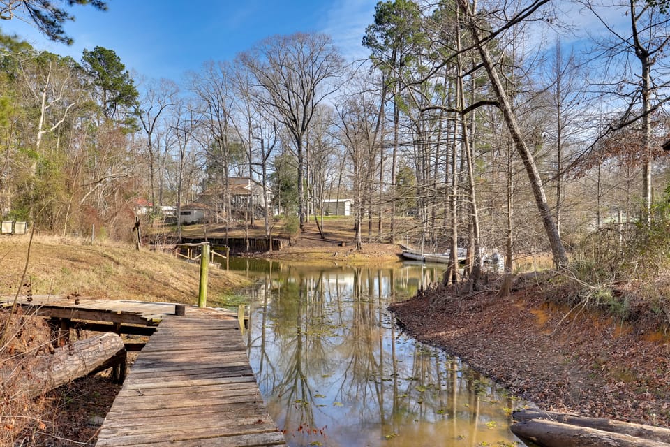 Hot Tub & Boat Ramp! Home on Toledo Bend Reservoir House in Toledo Bend Reservoir