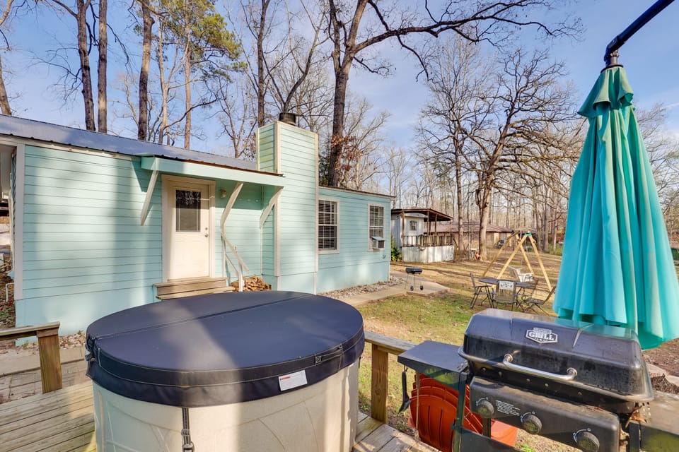 Hot Tub & Boat Ramp! Home on Toledo Bend Reservoir House in Toledo Bend Reservoir