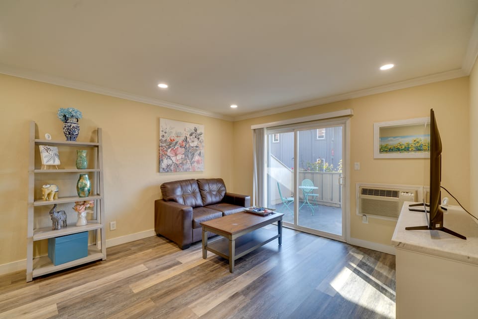 Couple's Retreat 2 Mi to Dtwn Pleasanton! Apartment in Pleasanton