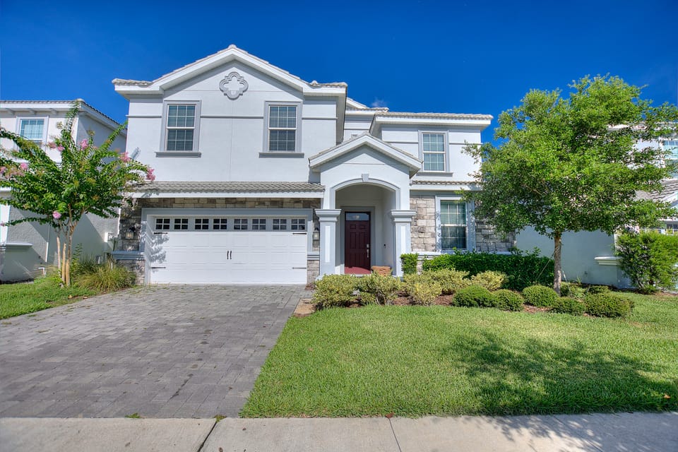 Game Room, Theater & Pool! Ultimate Disney Oasis House in Four Corners