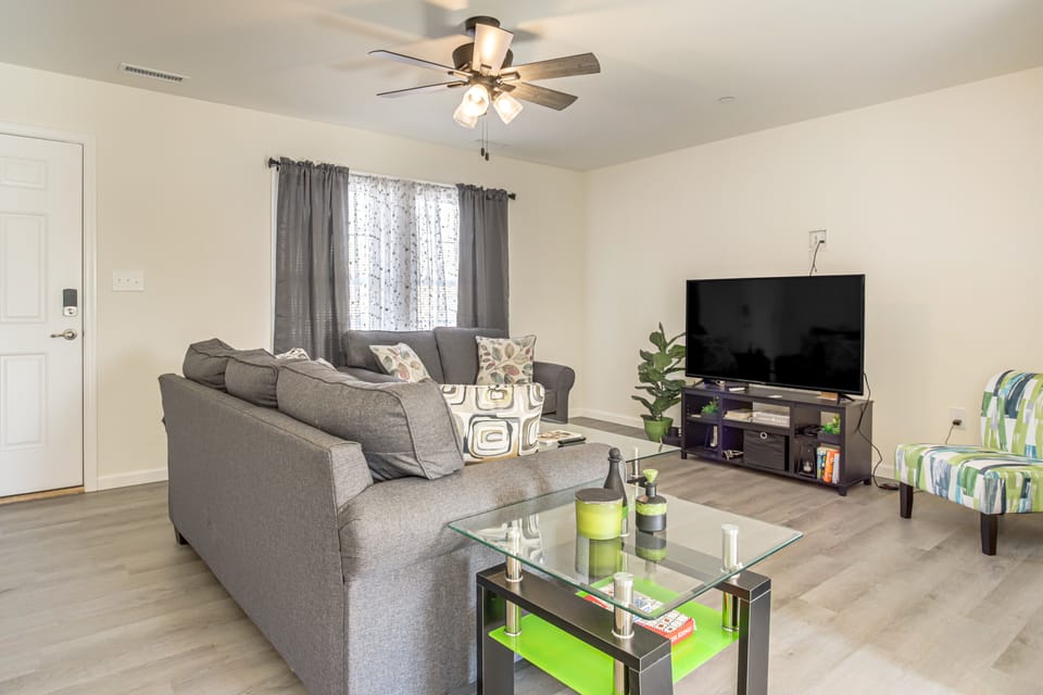 Walk to Local Eats & Docks! Crisfield Getaway House in Maryland