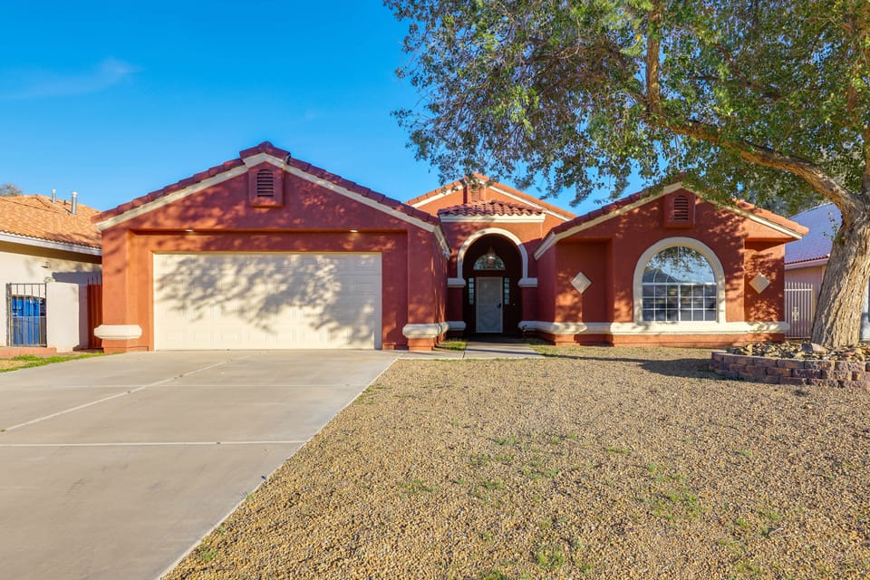 Patio w/ Fairway View! Pet-Friendly Mohave Home House in Fort Mohave