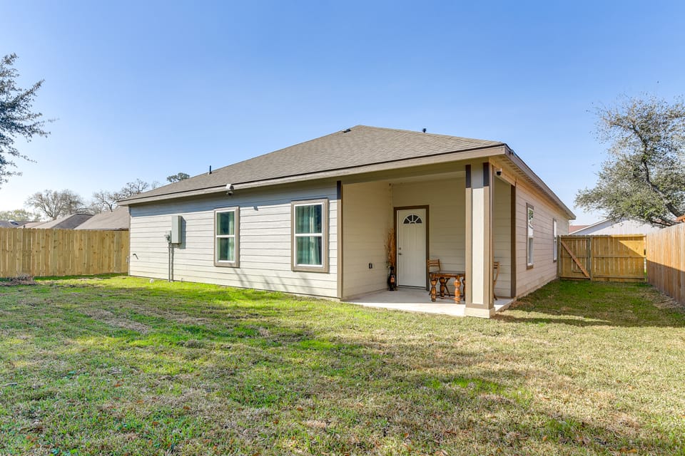 Easy Hwy Access to Dtwn: Pet-Friendly Houston Home House in Houston