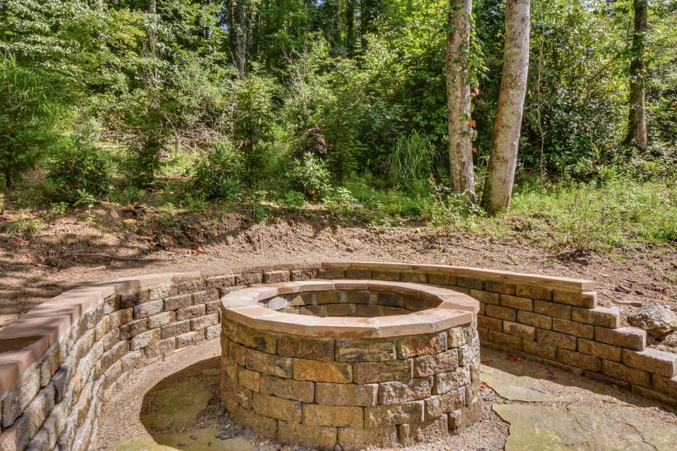 Trails Within 2 Miles! Highlands Nature Escape House in Tennessee