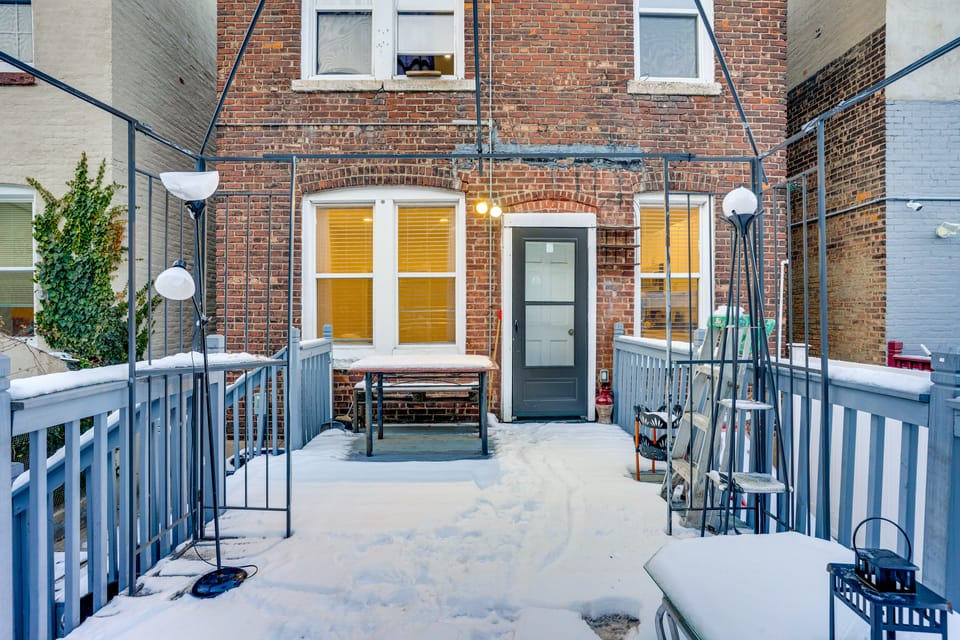 Easy NYC Access! Gateway Region Apartment w/ Yard Apartment in North Bergen