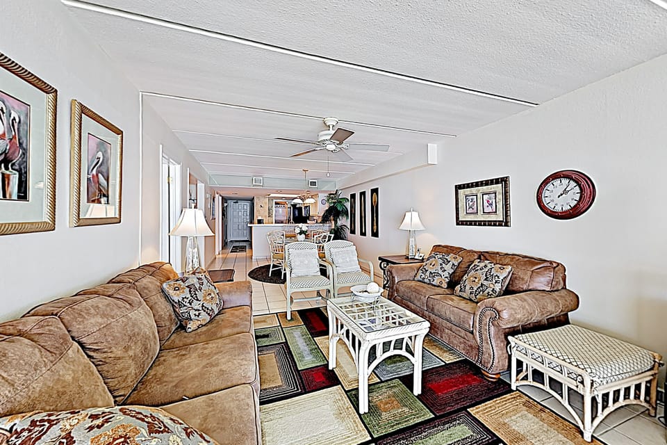 Shorefront Resort Retreat: Suntide III - Unit 1002 Apartment in South Padre Island