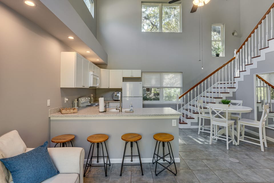< 1 Mi to St Johns River: Serene Family Home! House in Florida