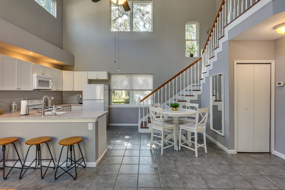 < 1 Mi to St Johns River: Serene Family Home! House in Florida