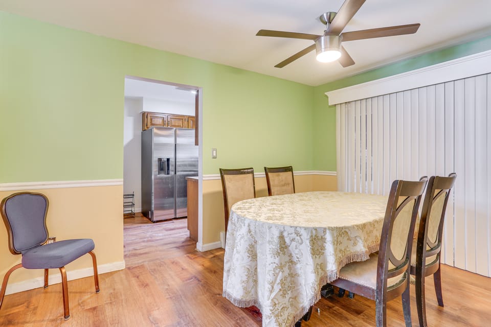 Pet Friendly & WFH Ready! Quiet Hudson Valley Apt Apartment in Hudson Valley