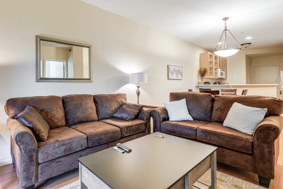 Golf Course Views! Relaxing & Convenient Mesa Unit Apartment in Superstition Springs