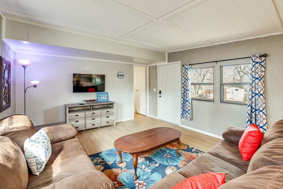Home 2 Mi to Cedar Creek Lake: Bring Your Pets! House in Cedar Creek Reservoir