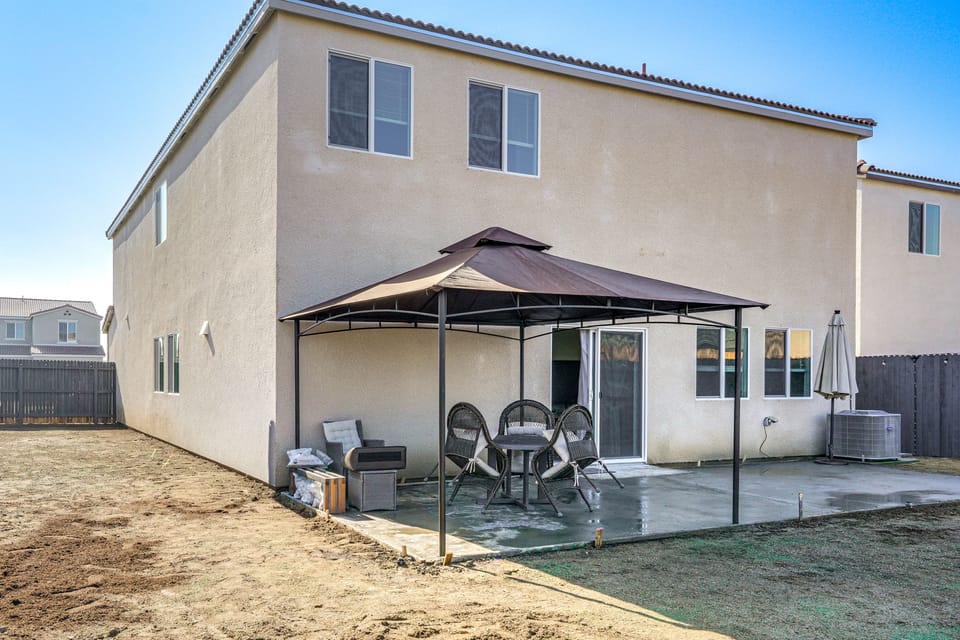 Pet-Friendly Yard! Family Home in Bakersfield House in Bakersfield