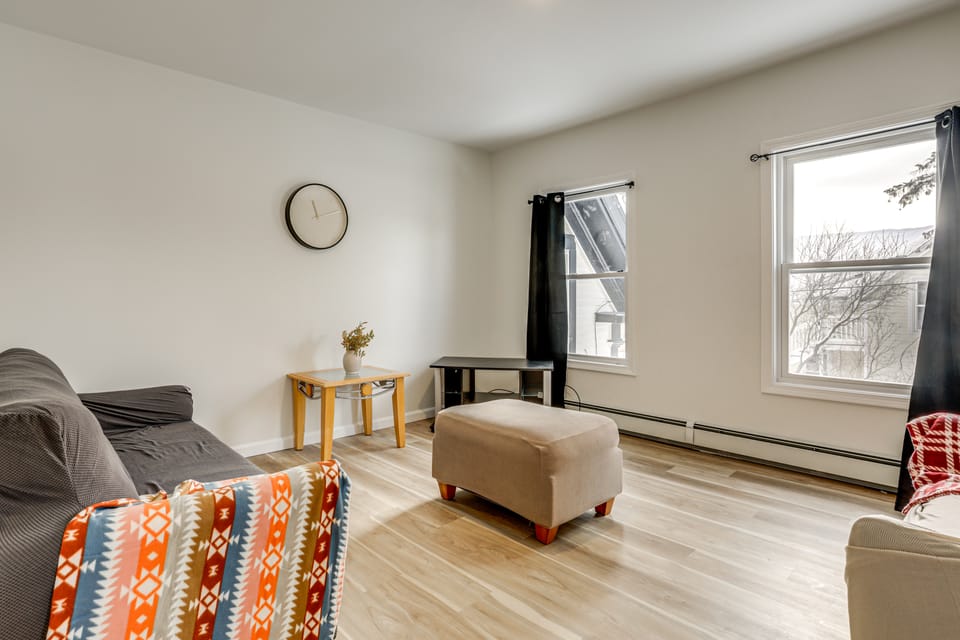 1 Mi to Main Street! Cozy Concord Apartment Apartment in Concord