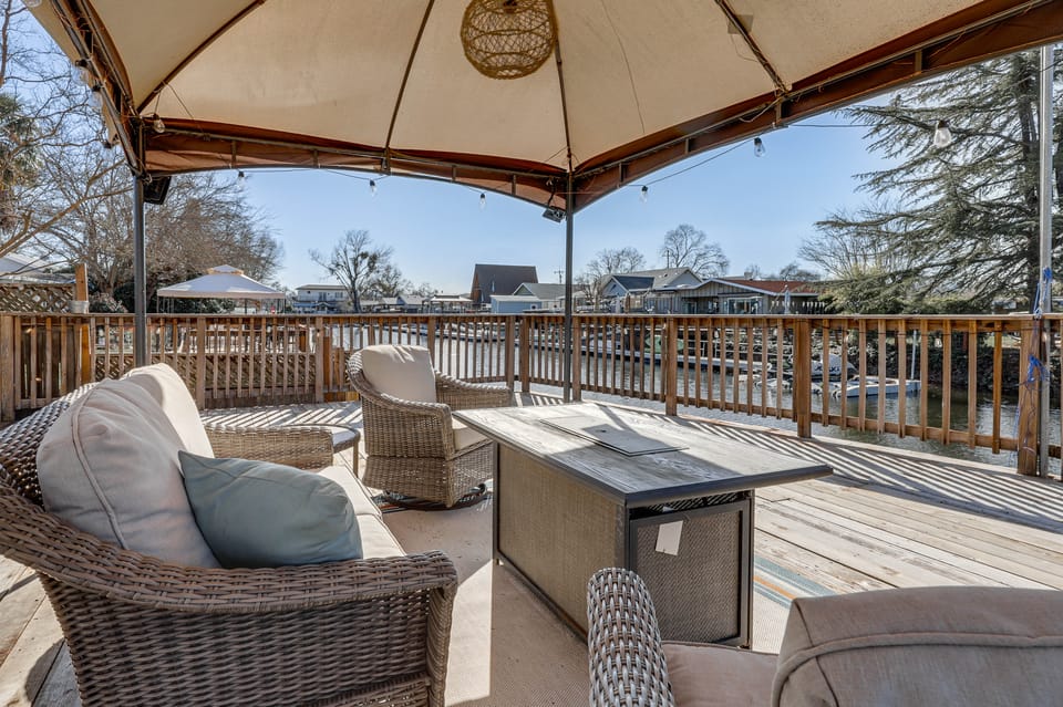 Clear Lake Gem on Canal w/ Dock: Dogs Welcome! House in Clear Lake