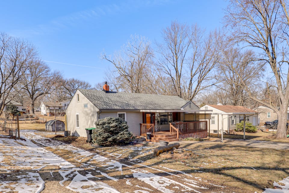 Group Getaway 3 Mi to Royals & Chiefs Stadiums! House in Independence