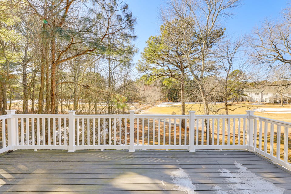 1 Mi to Bethany Beach: Family Home on Golf Course! House in Sussex County