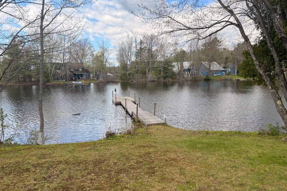 Waterfront Family Home w/ Seasonal Dock in Lincoln House in Lincoln