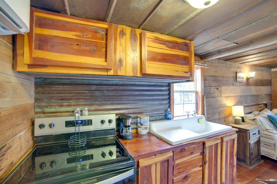 Couple’s Getaway w/ Ranch Views - Near Lavon Lake! House in Texas