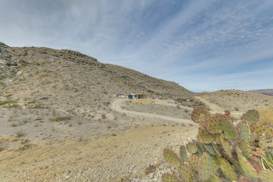 K9 Friendly! 'Deagle Ranch' in Big Bend Region House in Big Bend National Park