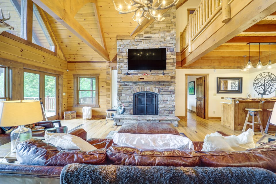 Game Room + Deck: Spacious Spruce Pine Retreat! House in Mitchell County