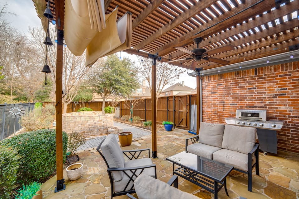 Great for Gatherings! Stylish Allen Home w/ Patio House in Allen