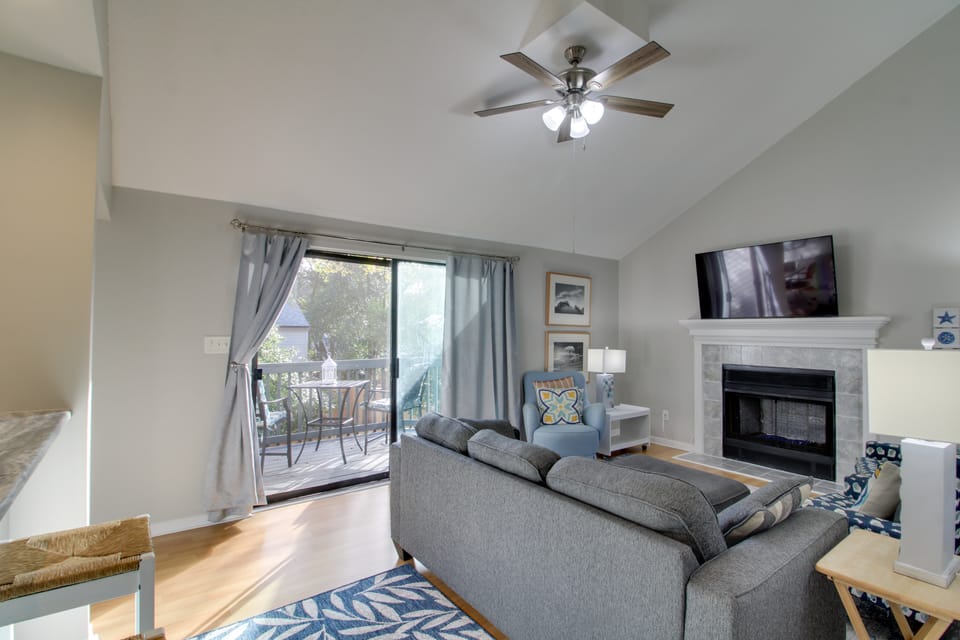 Sun, Surf & Sand in Fort Walton Beach! Cozy Condo Apartment in Fort Walton Beach