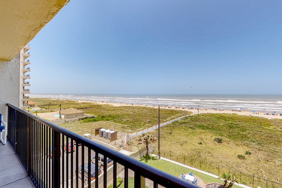 Corner 3BR w/ Gulf-View: Suntide III - Unit 501 Apartment in South Padre Island