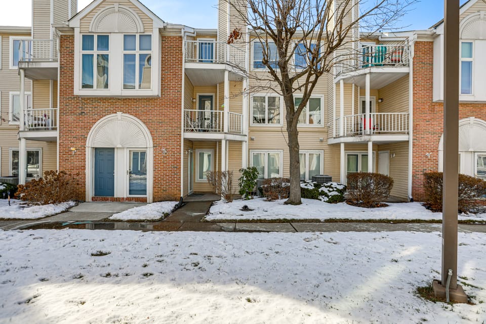 Easy Commute to Philly: Traveling Pros' Hub! Apartment in Jersey Shore