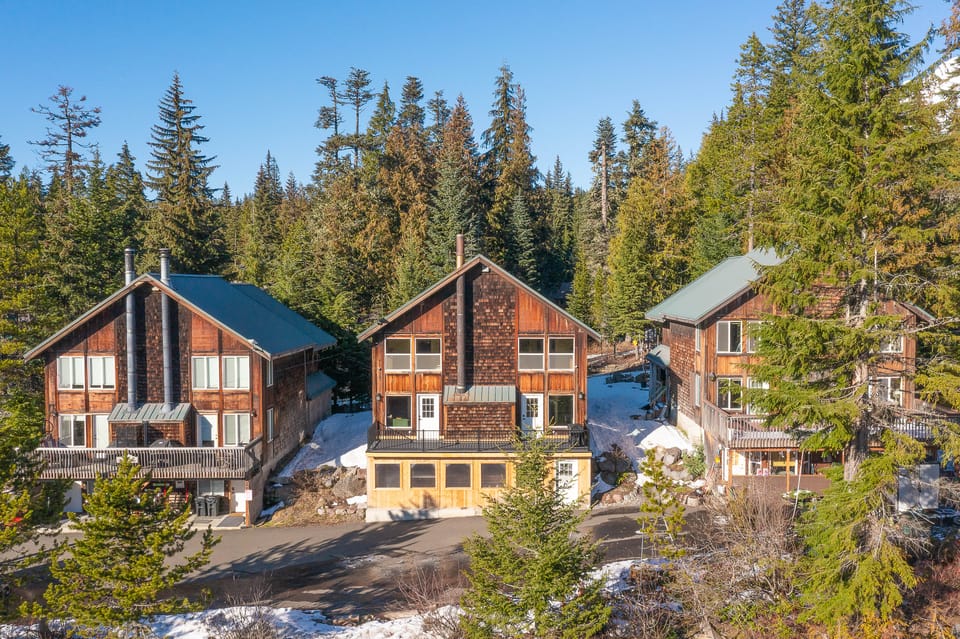 Après & Adventure: Mt Hood Retreat in Gov Camp! House in Clackamas County