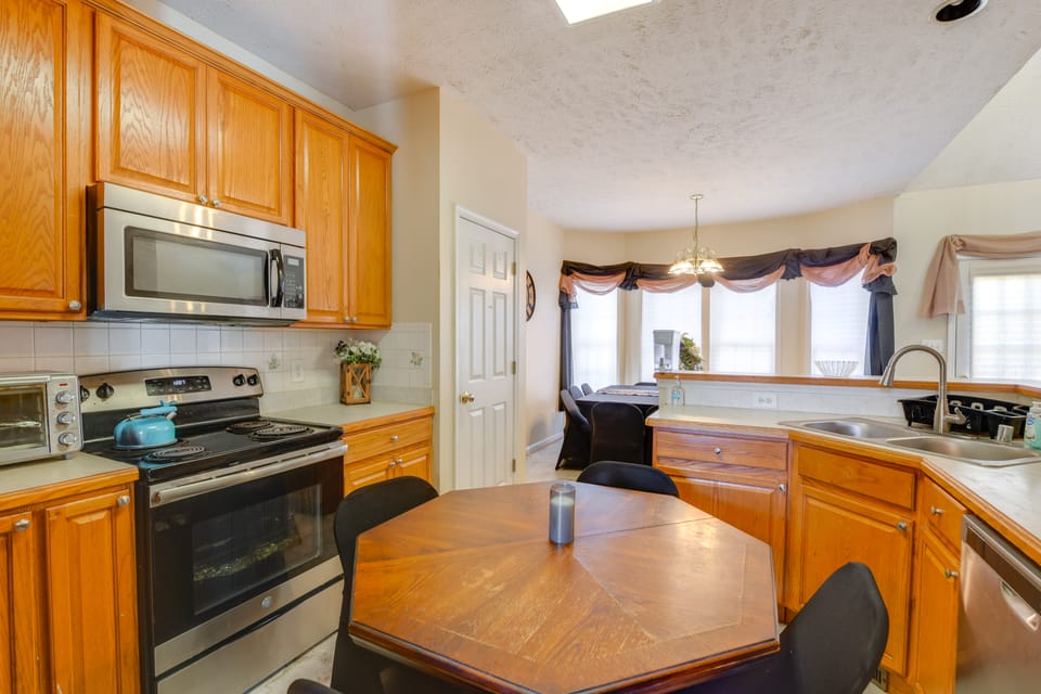 Great for Families! Suburban Home in Ruther Glen House in Maryland