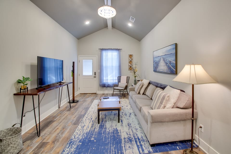 Pet-Friendly Stay Near Hot Springs National Park House in Piney