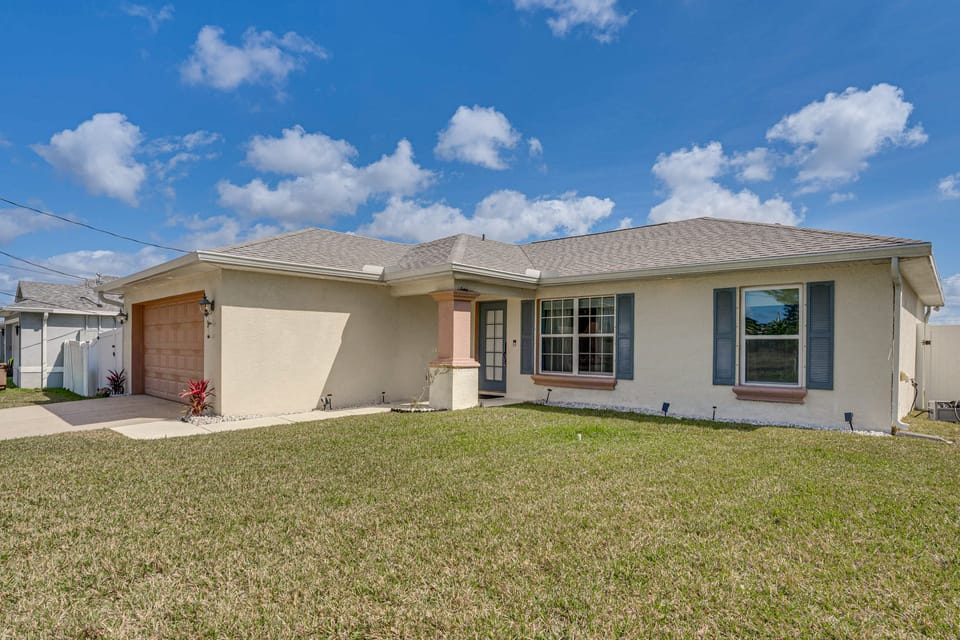 Dog-Friendly Cape Coral Home: Private Pool! House in Cape Coral