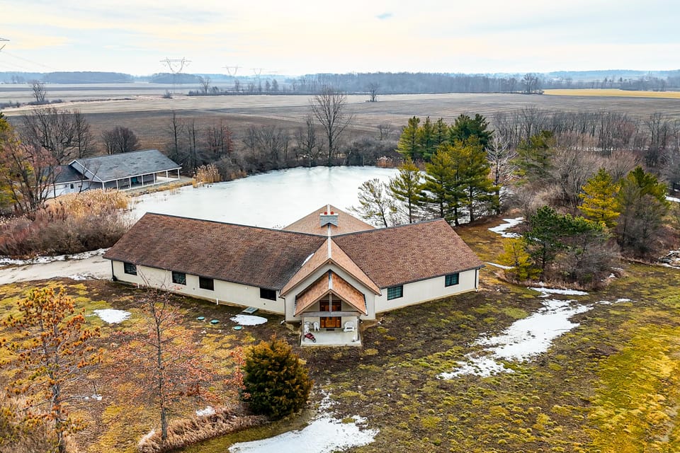 Secluded, Waterfront Home w/ Patio in Craigville! House in Indiana