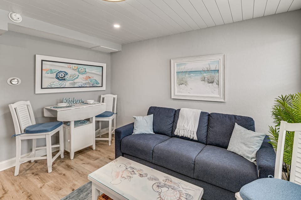Walk to Beach & Boardwalk! Wildwood Crest Getaway Apartment in Wildwood Crest