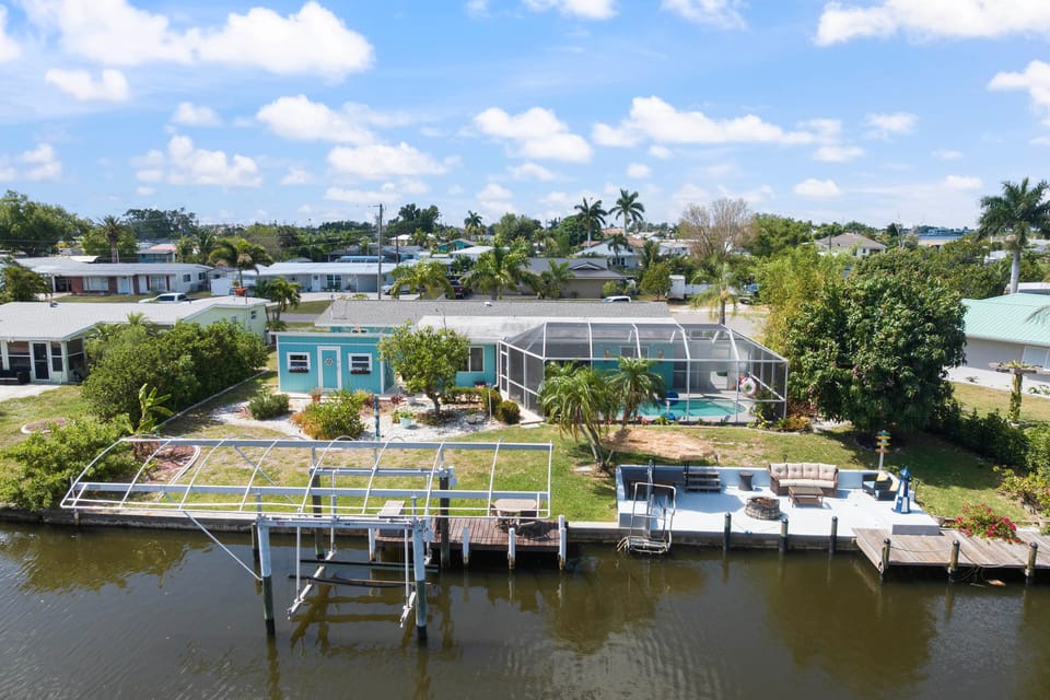 Heated Pool & Boat Dock! Port Charlotte Getaway House in Port Charlotte