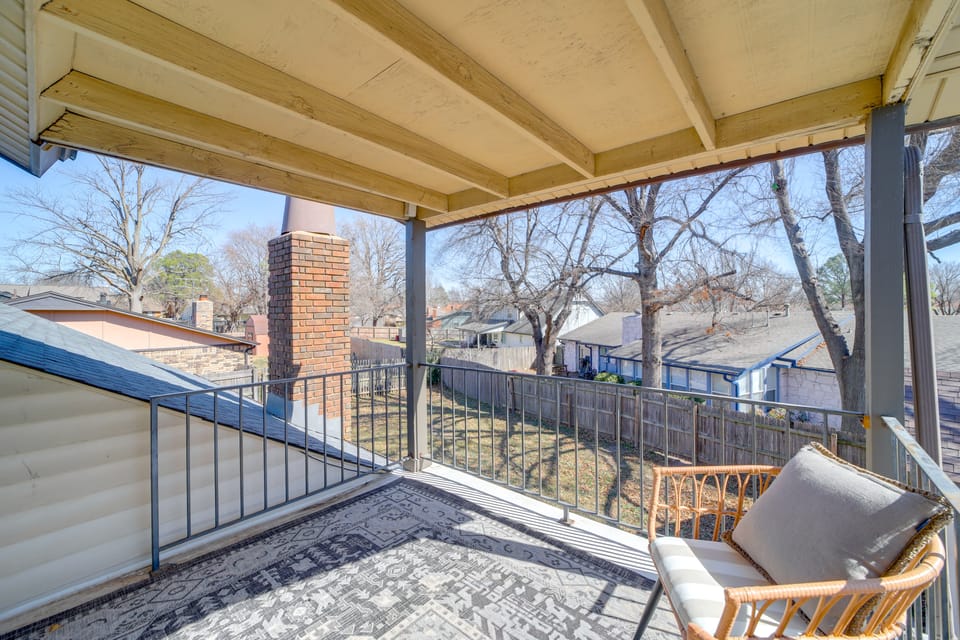Groups Welcome, Central Location! Tulsa Gem + Yard House in Tulsa