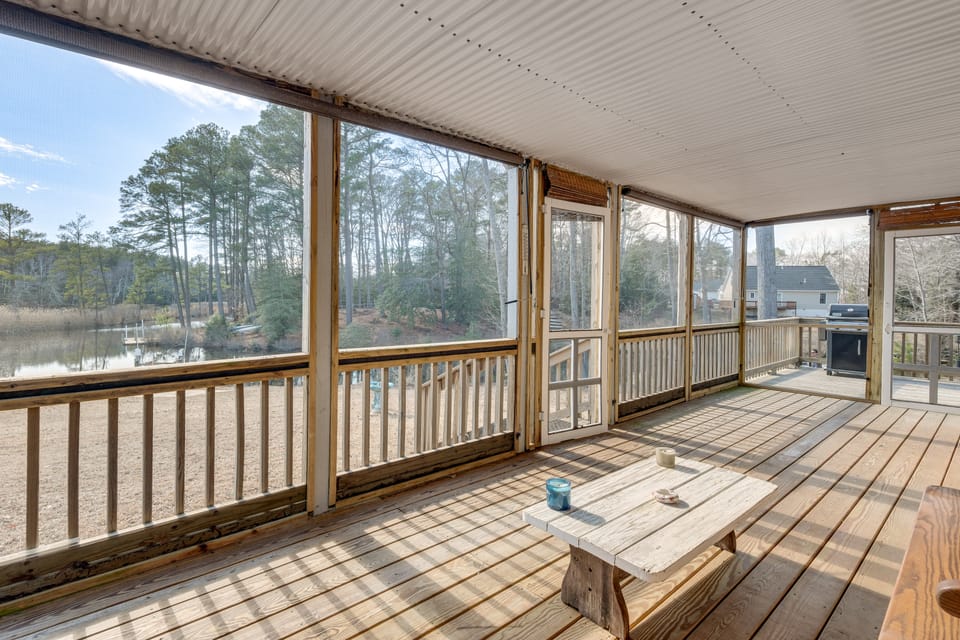 Northern Neck Nature Retreat w/ Boat Ramp & Dock! House in Maryland