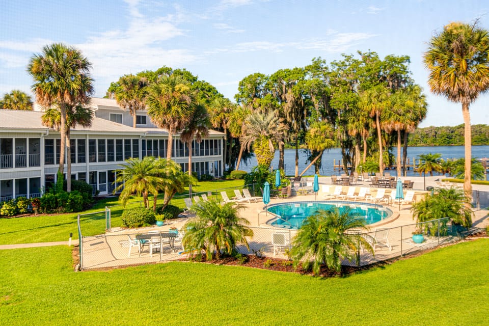 Boat, Fish & Swim: Condo on St Johns River! Apartment in Florida