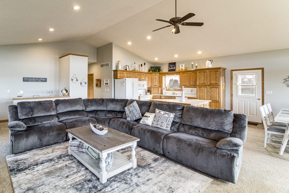 Deck w/ Lake Mac View! Spacious Family Retreat House in Nebraska