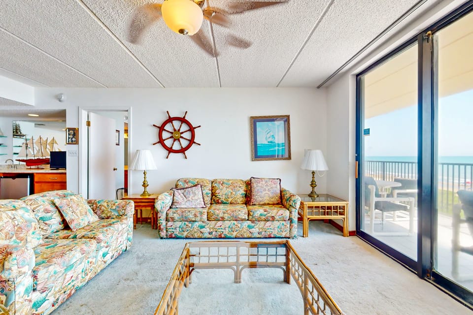 Gulf Views, Resort Perks: Suntide III - Unit 703 Apartment in South Padre Island